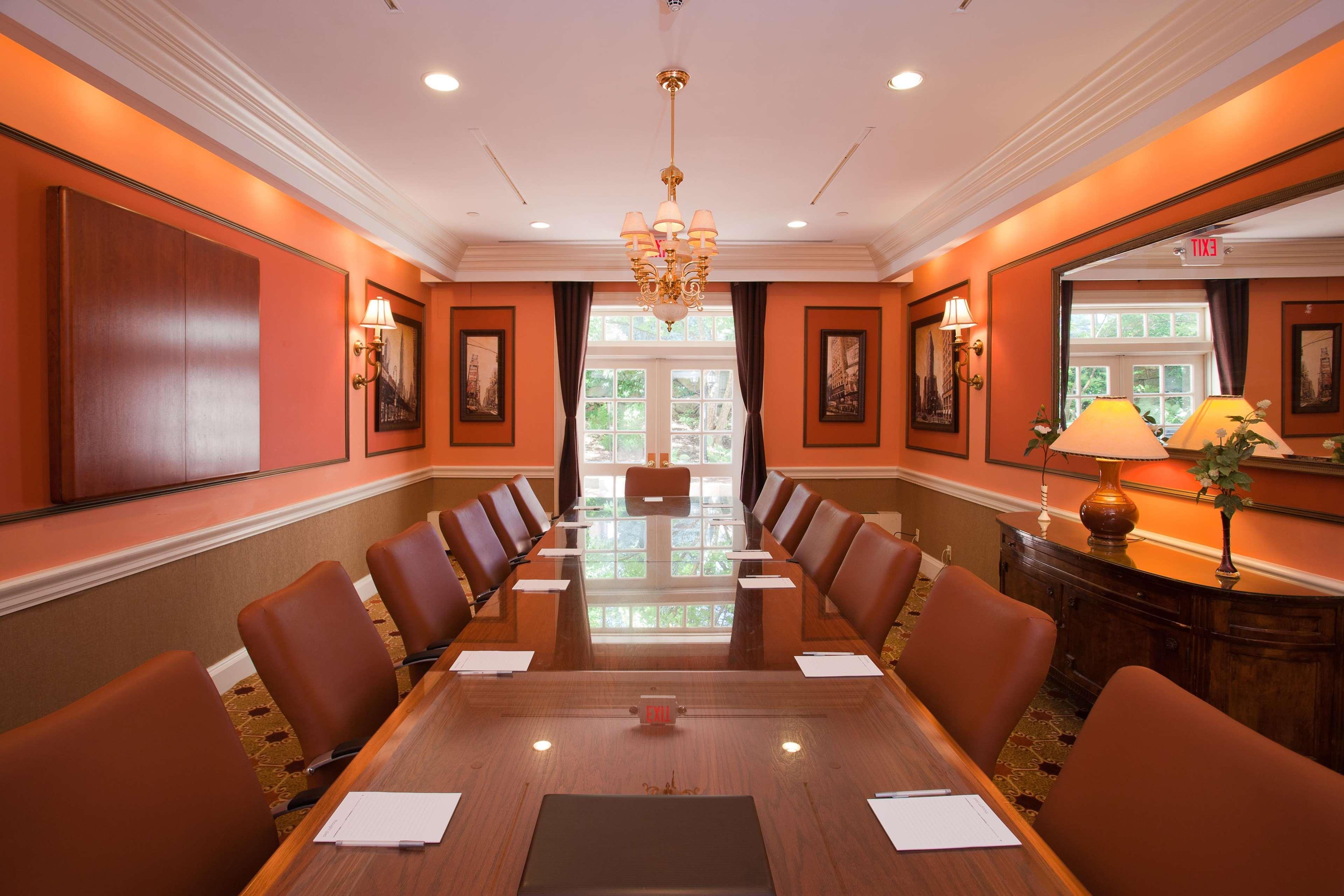 Hampton Inn & Suites Stamford Esterno foto