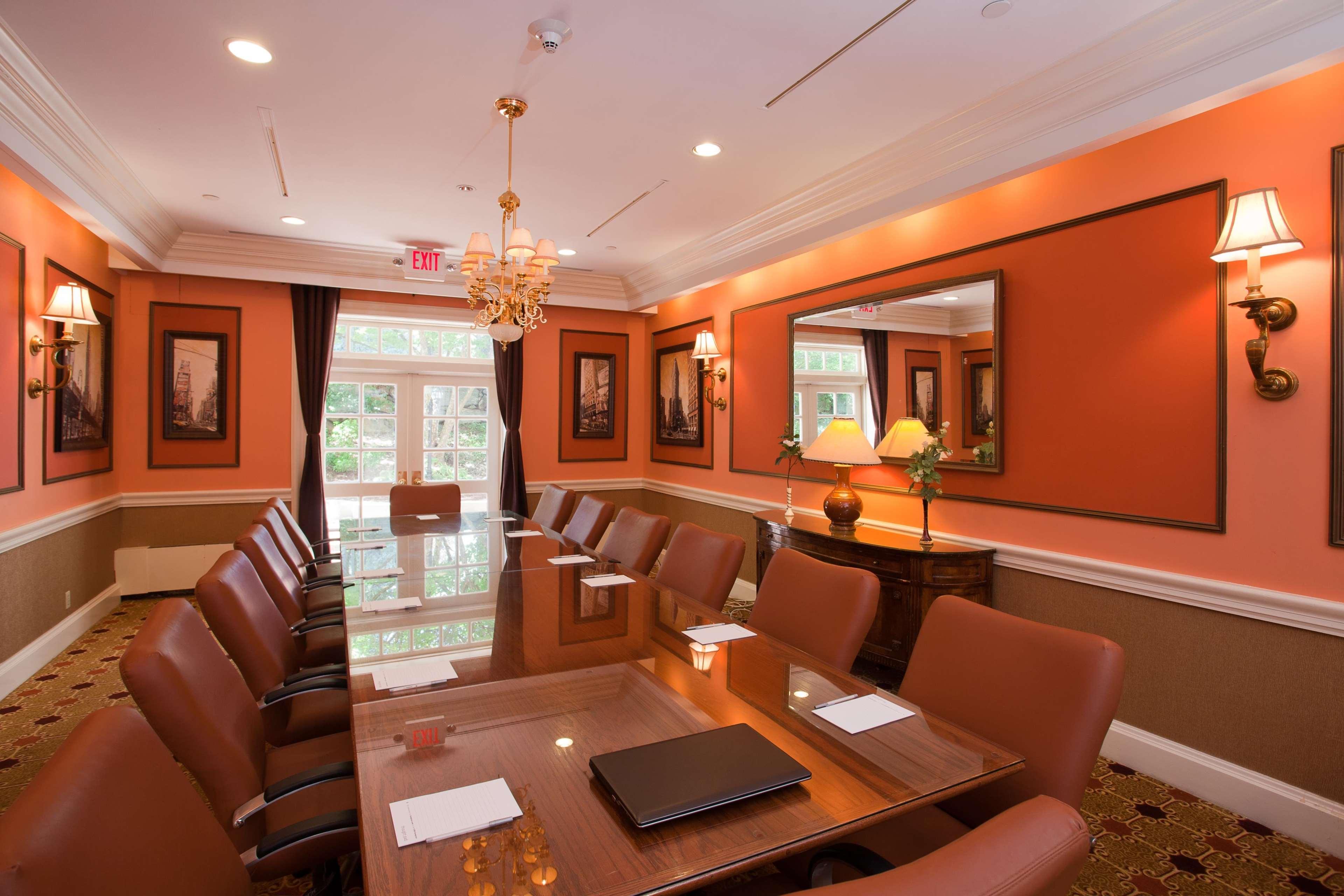Hampton Inn & Suites Stamford Esterno foto