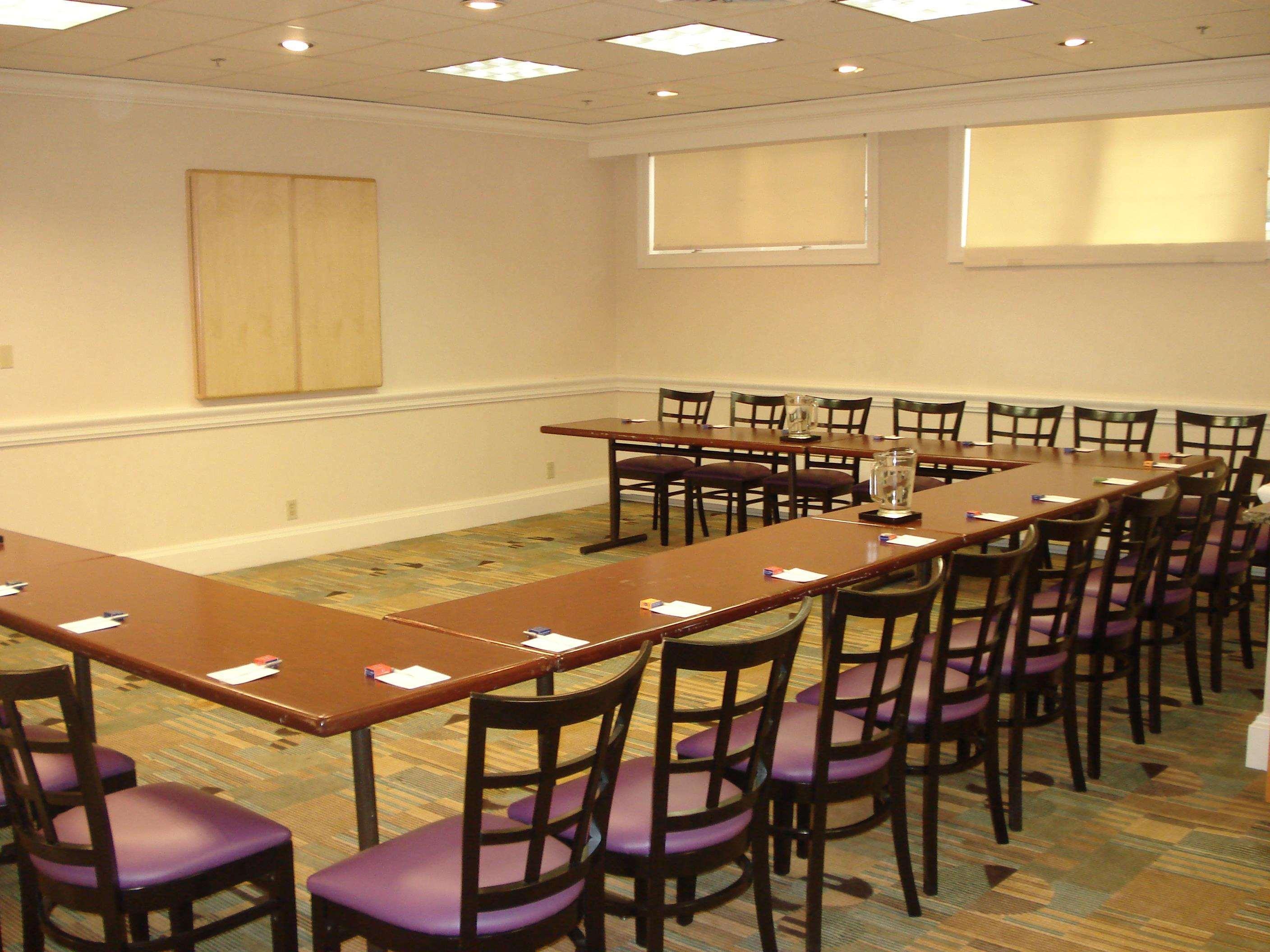 Hampton Inn & Suites Stamford Servizi foto