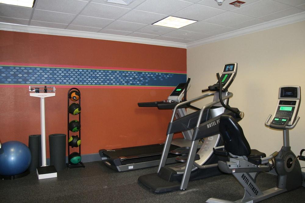 Hampton Inn & Suites Stamford Esterno foto